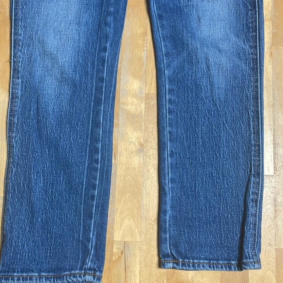 Women’s Lucky Brand high rise tomboy jeans - Picture 4 of 11